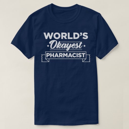 ワールドオケイエスト薬剤師の趣味の職業ファミリー Tシャツ (デザイン正面)