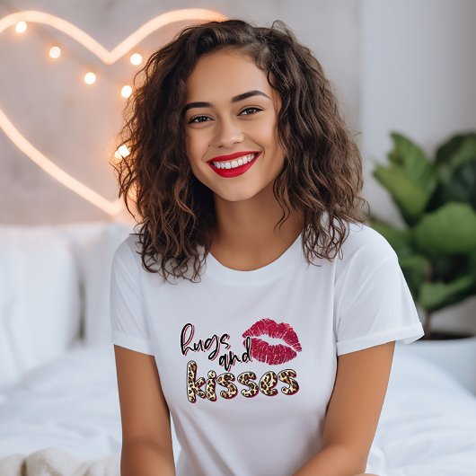 ヴァレンティーンズデイハグズとキス Tシャツ