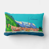 ヴァレンナレイクコモイタリアイラストレーショントラベル ランバークッション (正面)