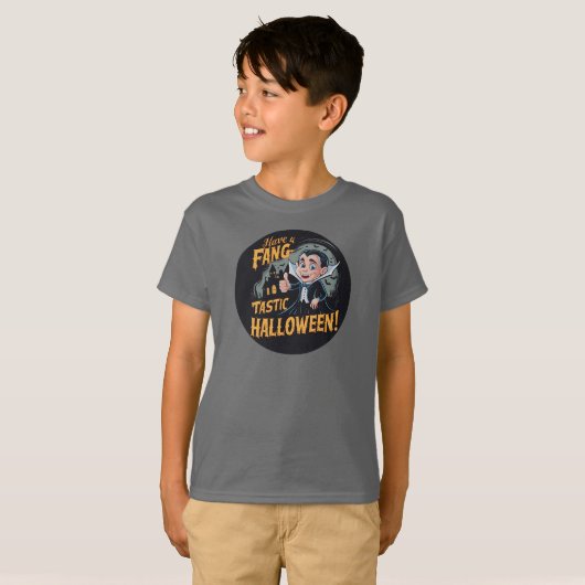 ヴァンパイアおもしろいはファンタスティックのハロウィーンを持つ Tシャツ (正面フル)