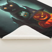 ヴァンパイア猫とウィザードパンプキンハロウィンシュレアル シェルパブランケット (3/4)