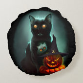 ヴァンパイア猫とウィザードパンプキンハロウィンシュレアル ラウンドクッション (裏面)