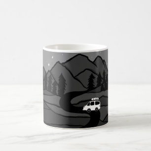ヴァンライフロードトリップカンパーバンマウンテンムーンスターズ   コーヒーマグカップ