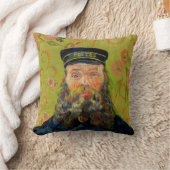 ヴァン・ゴッホ・ポストマン。ポートレート印象派芸術 クッション (ブランケット)