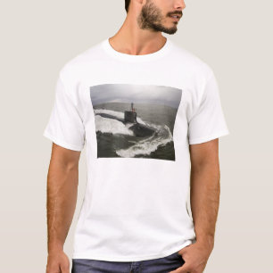 ヴァージニアクラスの攻撃潜水艦 Tシャツ