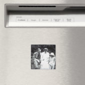 ヴァージニア・ウルフとクリーブとジュリアン・ベル， 1910 マグネット (インサイチュ (食洗機))