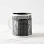 ヴァージンを描写するtrumeauの入口 ツートーンマグカップ (正面左)