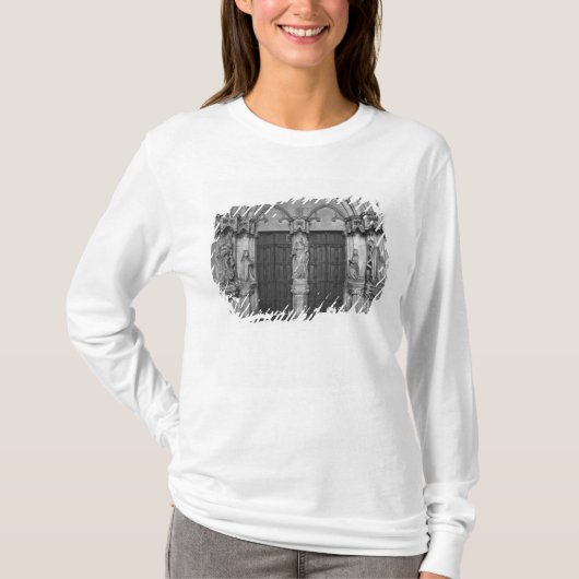 ヴァージンを描写するtrumeauの入口 tシャツ (正面)