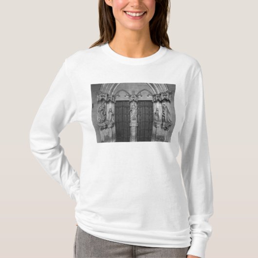 ヴァージンを描写するtrumeauの入口 tシャツ (正面)