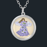 ヴィオレットエンジェル シルバープレートネックレス<br><div class="desc">Violets Angelネックレス、Tシャツ、ArtMuvzイラストレーションによるAngelギフト。美しい金ゴールドエンジェルTシャツ，クリスチャン・エンジェルの誕生日とクリスマスプレゼント，トートバッグ，マグカップ，帽子。天使の贈り物は誰かをあなたに示すための思慮深気にく有意義な方法である。天使の贈り物は自然の宗教的または世俗的であり、すべての予算のために見つけることができる。エンジェルギフトは私たちすべてが愛され気にて、常に希望があることを思い出させる事です。「このデザインを編集クリック」でパーソナライズするには、文字テンプレートを使用して名前を追加するか、文字を追加する。おカスタマイズ客様のユニークな作り方や贈り物として与えこのエンジェルパーソナライズされたネックレス</div>