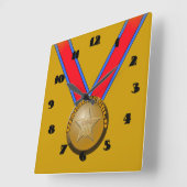 ヴィジュアライズ金ゴールドメダリオンウォールクロック スクエア壁時計 (傾斜)