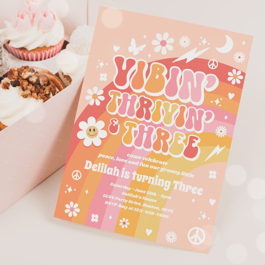 ヴィビン・トリヴィンと三つのGroovy 3番目の誕生日 招待状
