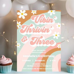 ヴィビン' Thrivin' THREE Groovy 3歳の誕生日レトロ 招待状