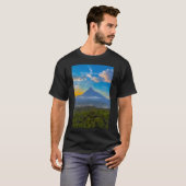 ヴィルンガ国立公園、コンゴ民主共和国 - 火山 Tシャツ (正面フル)