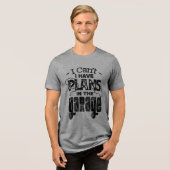 ヴィンおもしろいテージ車Tee私はガレージで計画を持っている トライブレンドＴシャツ (正面全面)