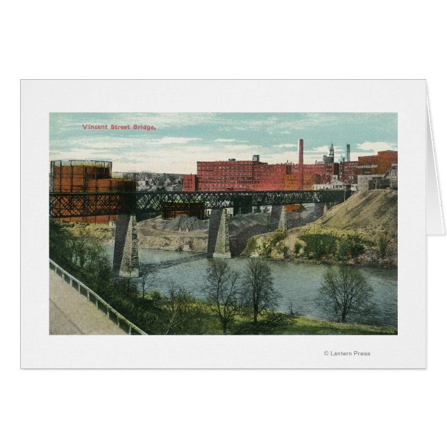 ヴィンセント通り橋のビュー (正面横)