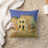 ヴィンセント・ハウス・イン・アーレスbyヴィンセント・ヴァン・ゴッホ クッション (ブランケット)