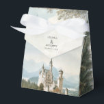 ヴィンテージおとぎ素朴話の城の結婚森 フェイバーボックス<br><div class="desc">素朴な森の中に建てられた美しいおとぎ話の城。おとぎユニークらい設定のヴィンテージ水色イラストを使用するデザイン。"一度"と"楽しいずっと後"のストーリーブックのスタイルのデザイン結婚は、王子と王女のテーマに理想的な結婚。物語エレガント本のタイポグラフィは、おとぎ話を作るために使わ感じれる。まだ魅力的要素を含む結婚式の引き出物ボックモダンス伝統的デザイン。一致する結婚式招待状や他の文房具も用意。</div>