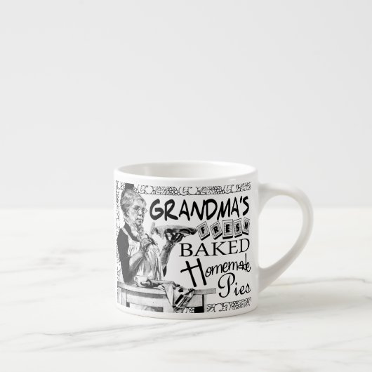 ヴィンテージおばあちゃんの自家製パイズギフト エスプレッソカップ (右)