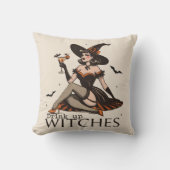 ヴィンテージおもしろいが魔女ハロウィーンを飲む クッション (正面)