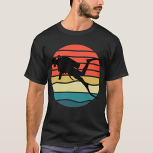 ヴィンテージおもしろいスキューバダイビングダイビングギア水中ディ Tシャツ