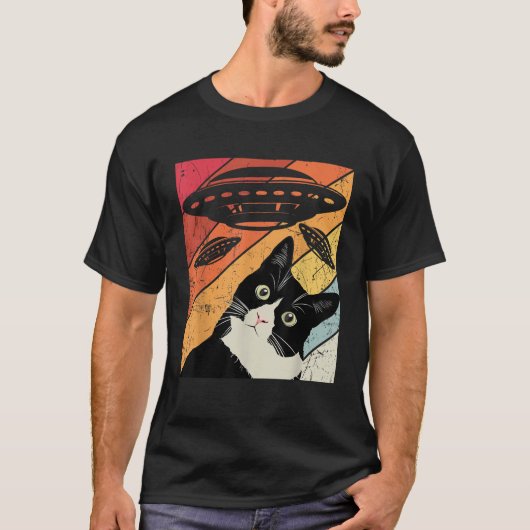 ヴィンテージおもしろい猫Ufoエイリアンヒッピー猫オーナーUfo Lo Tシャツ (正面)