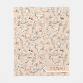 ヴィンテージおもちゃパターンピンク/黄色ID783 フリースブランケット (正面)