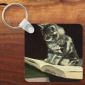 ヴィンテージかわいい子ビクトリアン猫の読本 キーホルダー (正面)