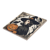 ヴィンテージかわいらしハロウィンの黒猫の魔女 タイル (側面)