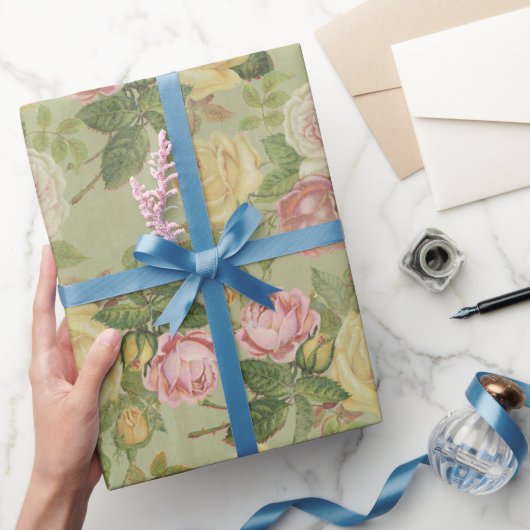 ヴィンテージかわいらしフローラピンクと緑 ラッピングペーパー (ギフト)