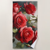 ヴィンテージかわいらし赤のバラの水の色絵画の ビーチタオル (正面)