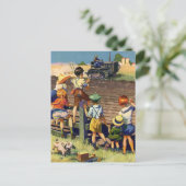 ヴィンテージがトラクターでローカル農家になびく子供 ポストカード (スタンド正面)