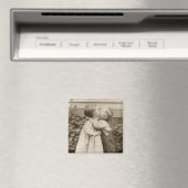 ヴィンテージが庭でキスをするの子どもたちの愛の写真 マグネット (インサイチュ (食洗機))