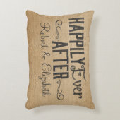 ヴィンテージがBurlapの後ずっと幸せに アクセントクッション (正面(垂直))