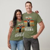 ヴィンテージだけがドラマのラマの贈り物を防げる Tシャツ (ユニセックス)