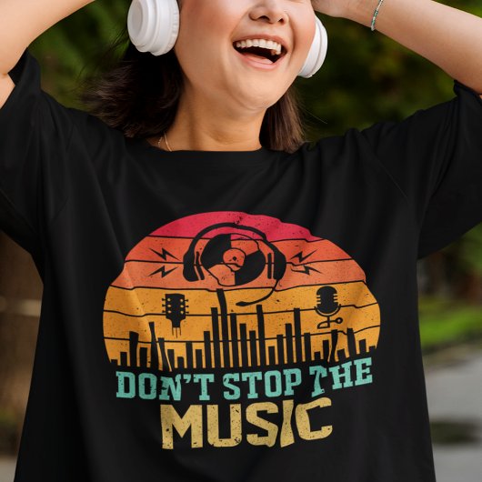 ヴィンテージで音楽ストップミュージシャンヘッドフォンを使用しない Tシャツ