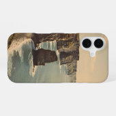 ヴィンテージな海岸の崖 iPhone 16ケース (裏面横)