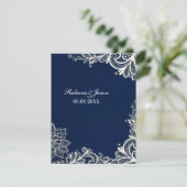 ヴィンテージな白いレース模様のネイビーブルーの結婚式 招待状 (スタンド正面)