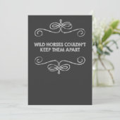ヴィンテージな黒板の結婚式 Wild Horses 招待状 (スタンド正面)