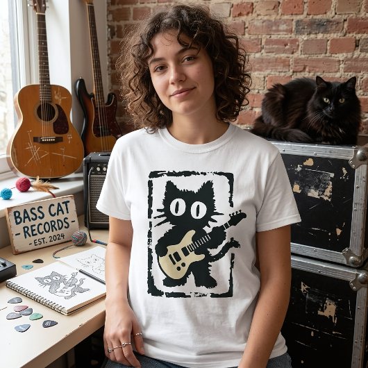 ヴィンテージな黒猫のギター演奏デザイン Tシャツ