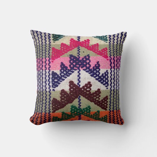 ヴィンテージによって刺繍されるパターン クッション (正面)