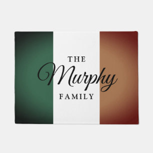 ヴィンテージのアイルランドの旗およびカスタム家族の姓 ドアマット