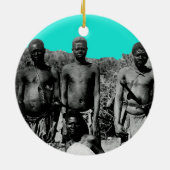 ヴィンテージのアフリカの水色の白黒 セラミックオーナメント (裏面)