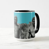 ヴィンテージのアフリカの水色の白黒 マグカップ (正面右)