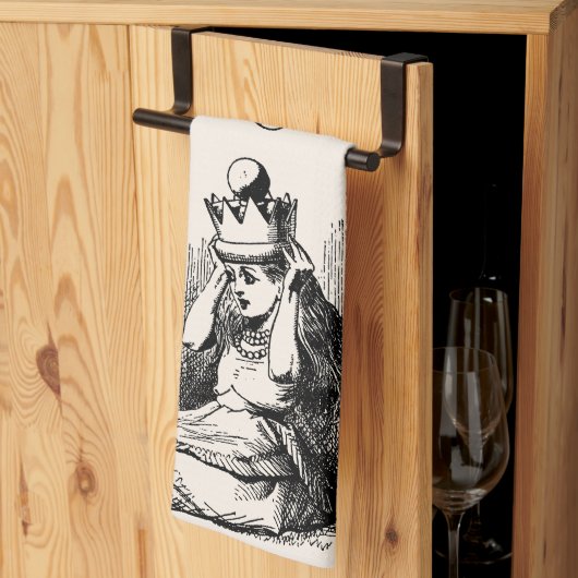 ヴィンテージのアリスは不思議の国、アリスは女王さまとして キッチンタオル (三つ折り)