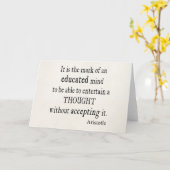 ヴィンテージのアリストテレスによって教育される心の思考の引用文 カード (黄色い花)