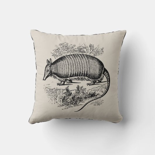 ヴィンテージのアルマジロの装飾用クッション-あなたの色を選んで下さい クッション (裏面)