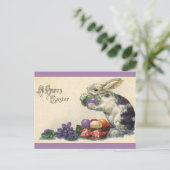 ヴィンテージのイースターバニーとバスケットのイースターエッグ シーズンポストカード (スタンド正面)