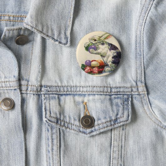 ヴィンテージのイースターバニーとバスケットのイースターエッグ 缶バッジ (インサイチュ)