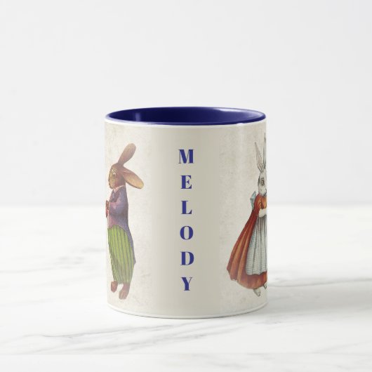 ヴィンテージのウサギビクトリアン夫婦 マグカップ (中央)